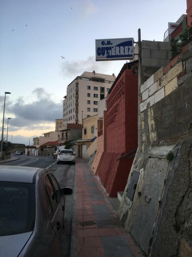 Hostal Gutierrez Ceuta Luaran gambar